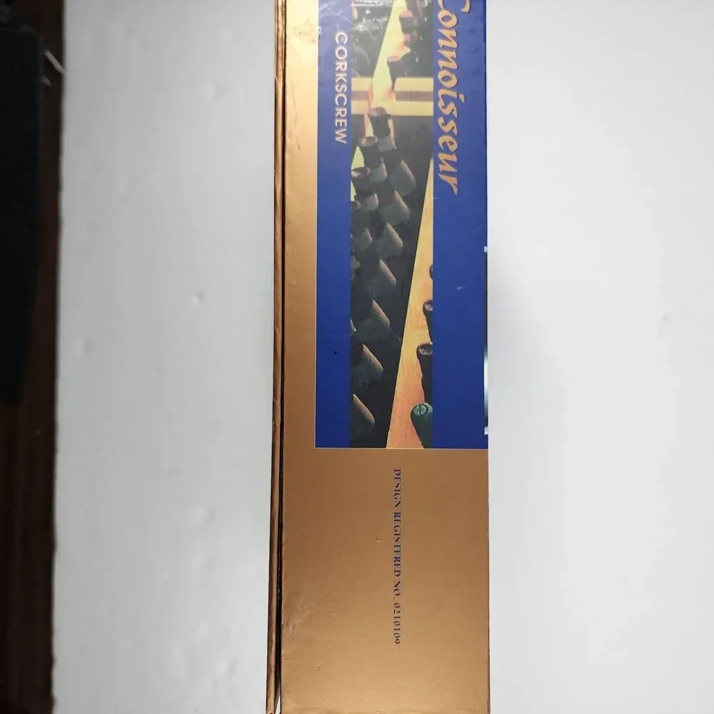 Connoisseur Deluxe Corkscrew Set Zinc Alloy Construction- Santoprene Handle